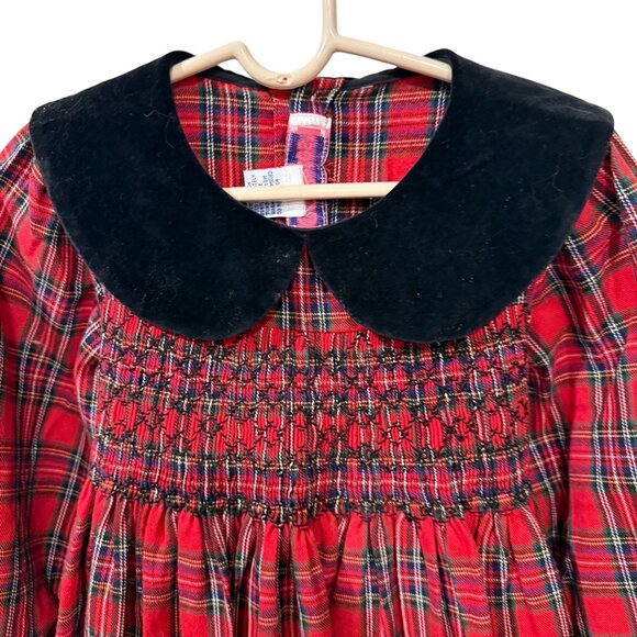 CC Bates Girls Red Plaid Smocked Dress With Black Velvet Collar size small - Picture 2 of 9